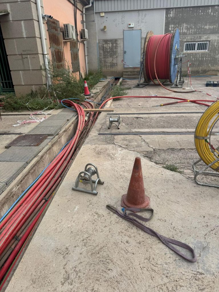 tendido lineas subterraneas media tensio